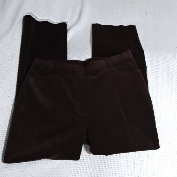 NWT -Fine Corduroy Ladies Pants Size 18 Beautiful and super comfortable - Picture 2 of 6